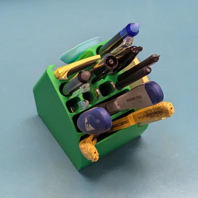 Giá Đựng Dụng Cụ Đơn Giản