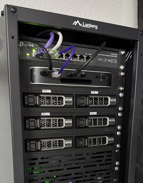Khung Rack 10 Inch cho M1 Mac Mini với cổng I/O lộ thiên - Image 2