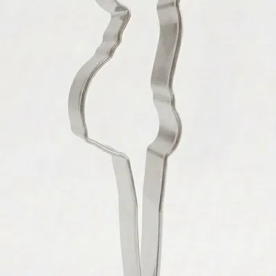 Khuôn cắt bánh quy hình Marcus The Worm (VRChat fan art)