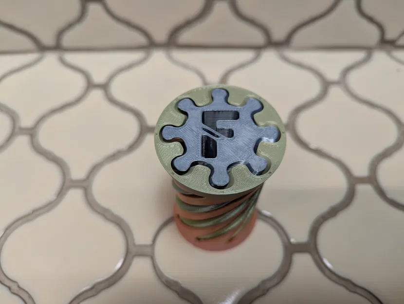 Mô hình Fidget hình xoắn ốc Vortex chữ F - Image 2