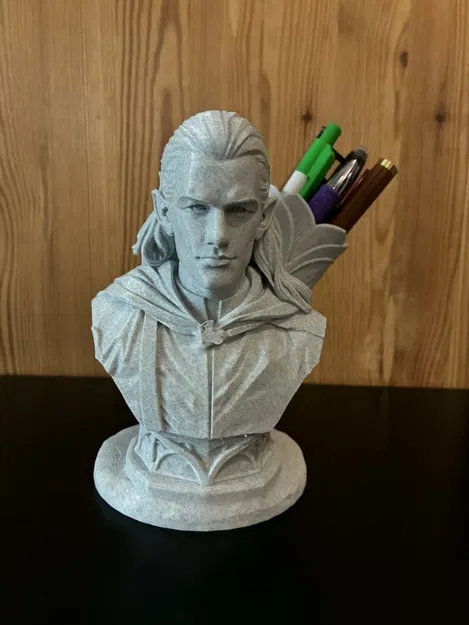 Tượng Legolas cắm bút – Bộ tổ chức bàn làm việc lấy cảm hứng từ Chúa tể những chiếc nhẫn - Image 2