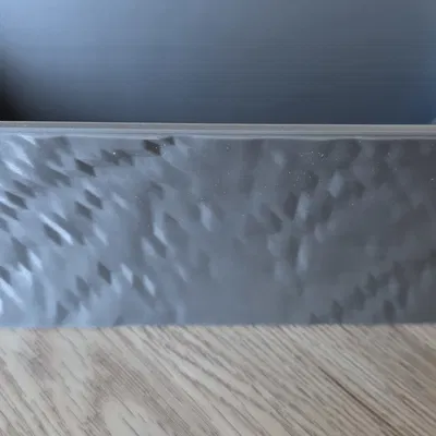 Chậu hoa vân đá