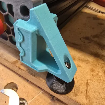 Chân đế nâng cấp cứng cáp cho máy phay Millennium Machines Milo v1.5