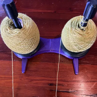 Giá đỡ cuộn len Yarn spike kate - Thiết kế Parametric