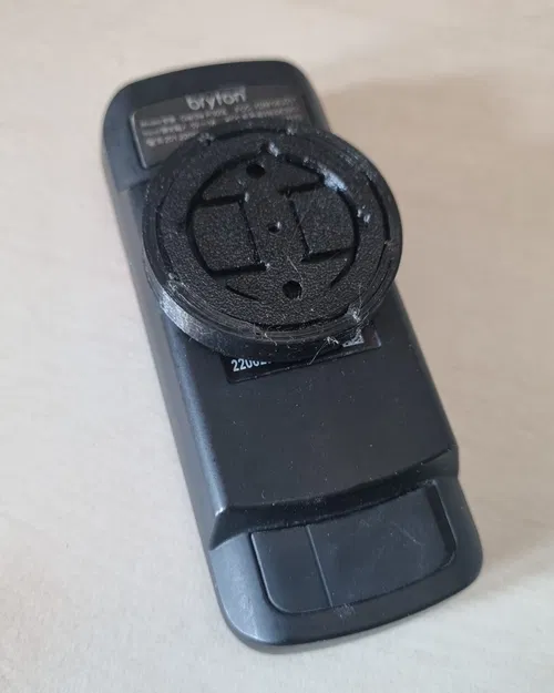 Ngàm gắn đèn radar Bryton Gardia R300L (Dành cho túi yên) - Image 2