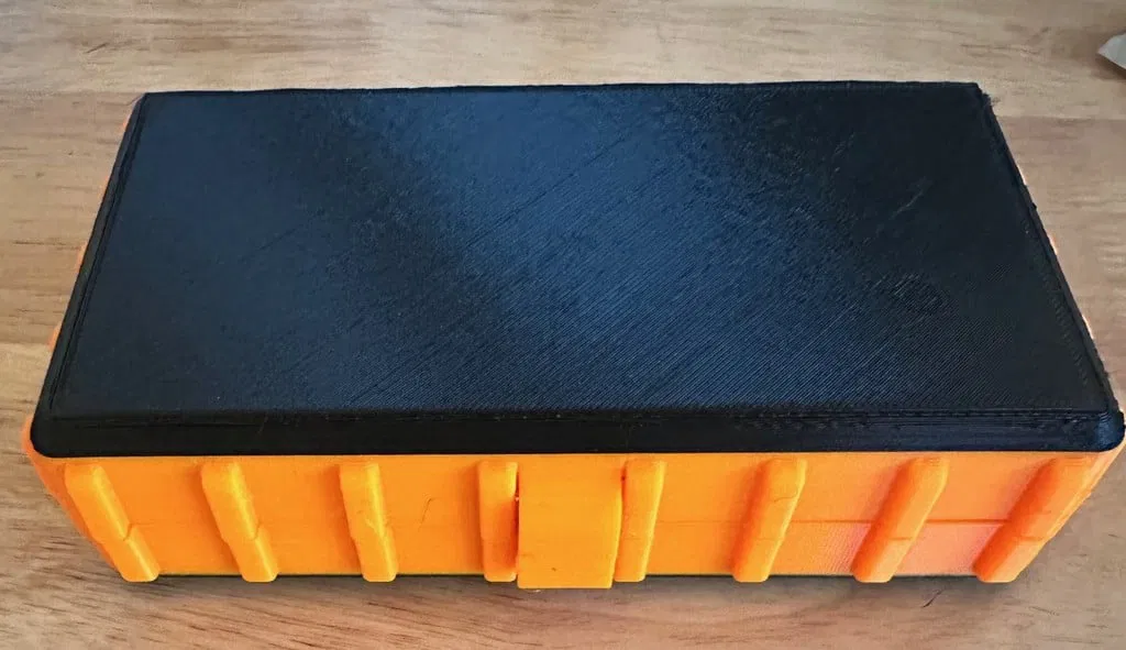 Hộp đựng tua vít kèm ngăn chứa đầu bit 4mm - Image 2