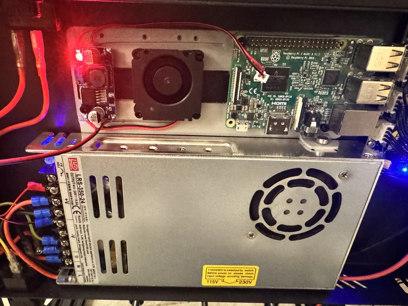 Giá đỡ Raspberry Pi tích hợp nguồn cho máy in 3D Ender 5 Pro - Image 1