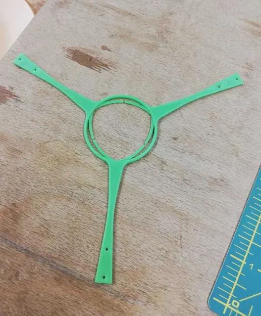 Giá đỡ hạt bơ in 3D (Avocado-pit clip) – Trợ thủ đắc lực cho người yêu cây - Image 3