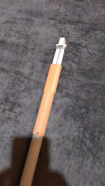 Dụng cụ hỗ trợ lắp và tháo bóng đèn PL-S dùng chân ghế trẻ em IKEA - Image 3