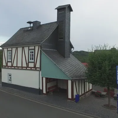 Mô hình Backhaus Nenderoth (Backes)