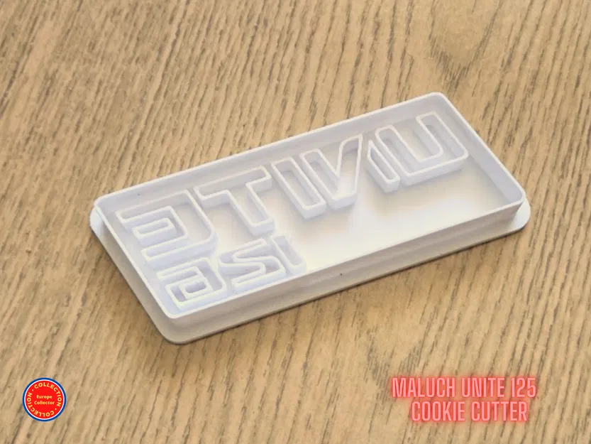 Khuôn cắt bánh quy hình xe cổ Fiat 126p Maluch độc đáo - Image 1