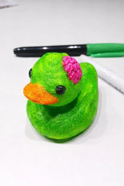 Mô hình chú vịt Zombie (Zombie Duck) in 3D cực đáng yêu và độc đáo - Image 1