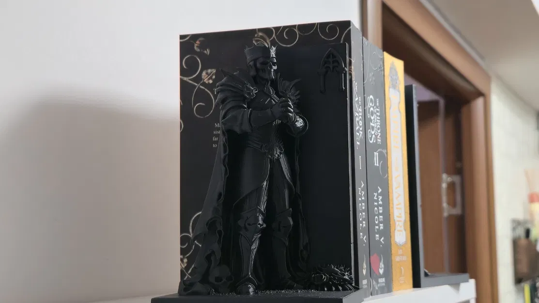 Chặn sách Vua Bộ Xương (Dark King Skeleton Bookend) – Phía bên trái - Image 8