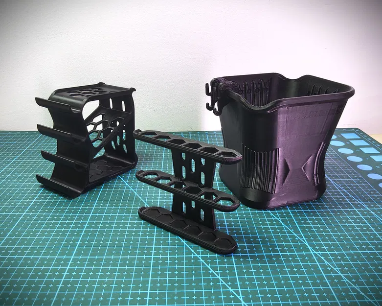 Cốc Rửa Cọ Vẽ Vuông - Đa Năng và Tiện Lợi - Image 3