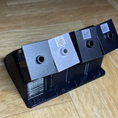 Giá đỡ hotend Bambu Lab A1 series tiện lợi và gọn gàng