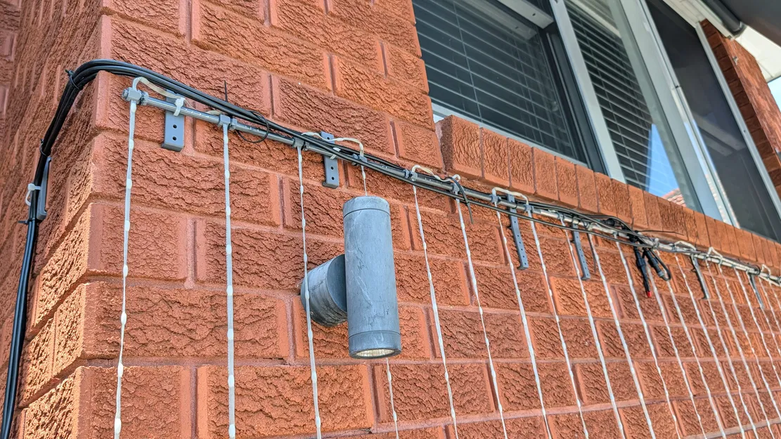 Kẹp gạch treo đèn trang trí Giáng sinh - Image 3