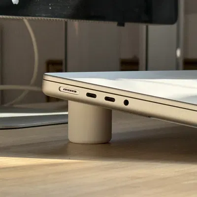 Giá đỡ tối giản cho Apple MacBook Pro 14"