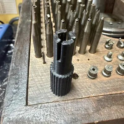 Dụng cụ hỗ trợ lấy đầu đột cho thợ đồng hồ (Watchmaker Staking Set)