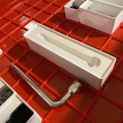 Khay đựng cờ lê máy cắt DeWalt hệ Gridfinity - Gọn gàng, chuyên nghiệp