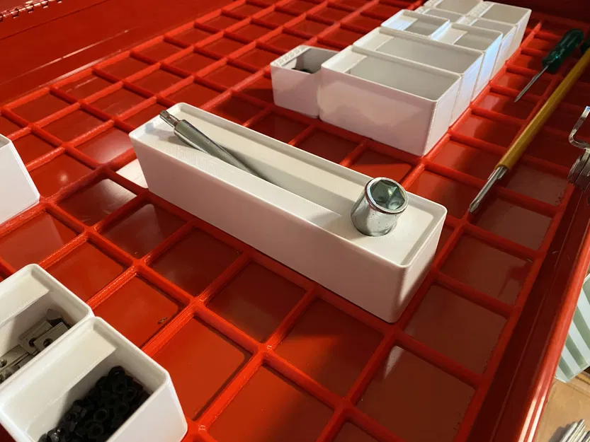 Khay đựng cờ lê máy cắt DeWalt hệ Gridfinity - Gọn gàng, chuyên nghiệp - Image 2