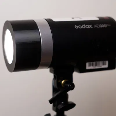 Bộ chuyển đổi (adapter) Godox-x mount cho projector AK-R21