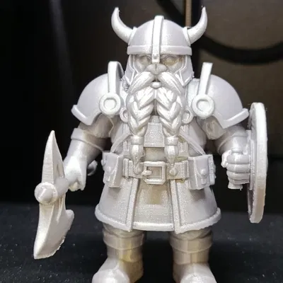 Chiến binh Lùn Viking với Rìu và Khiên – File STL mô hình giả tưởng để in 3D