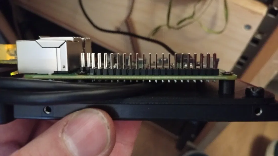 Khung đỡ 3D tích hợp Raspberry Pi 4 và ổ cứng SSD gọn gàng - Image 2