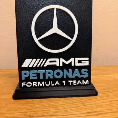 Bảng trang trí Mercedes-AMG PETRONAS F1 Team - Mô hình in 3D cho fan F1