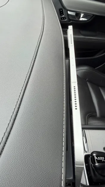 Giá đỡ iPad Pro 12.9" cho xe Volvo V90 - Image 2