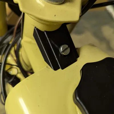 Kẹp giữ bình xăng 3D cho xe Babetta 210