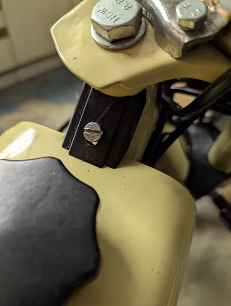 Kẹp giữ bình xăng 3D cho xe Babetta 210 - Image 3