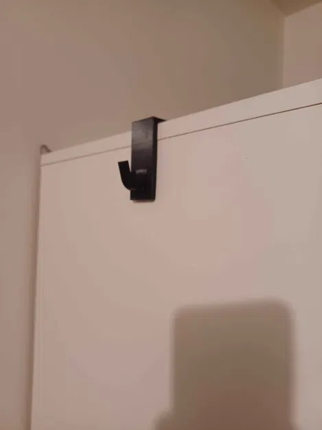 Móc treo đa năng gắn cạnh tủ tiết kiệm diện tích - Image 1