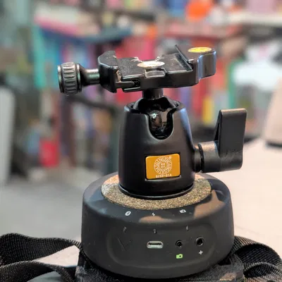 Ballhead / Ngàm gắn DSLR cho Genie Mini trên bề mặt thẳng đứng