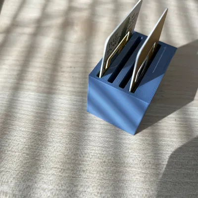 Khay đựng thẻ SIM 4 ngăn nhỏ gọn - Phụ kiện cần có cho bàn làm việc