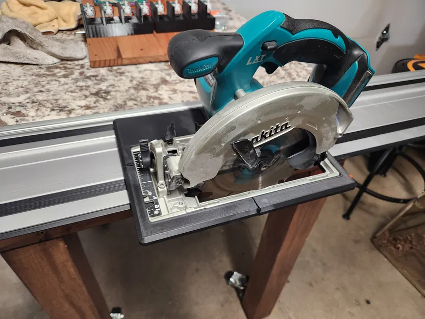 Ngàm chuyển đổi Makita XSS02 cho thanh ray Track Saw - Image 2