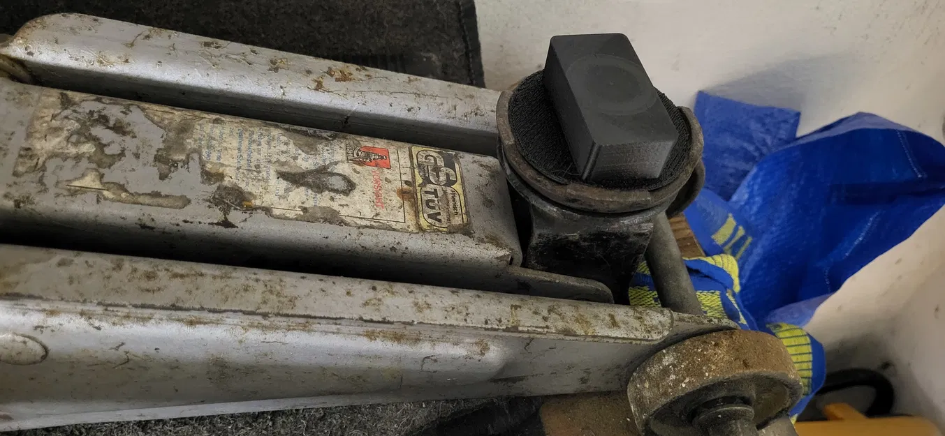 Miếng đệm kích (jack pad) cho xe BMW - Image 1