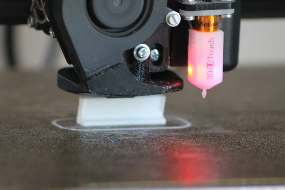 Trạm Sạc Treo Tường Philips OneBlade phong cách Kingdom Come Deliverance II - Image 4