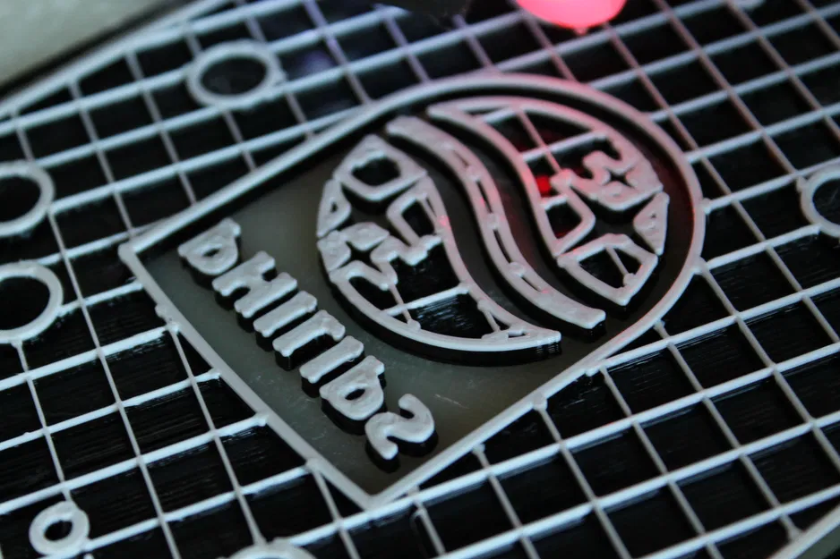 Trạm Sạc Treo Tường Philips OneBlade phong cách Kingdom Come Deliverance II - Image 8