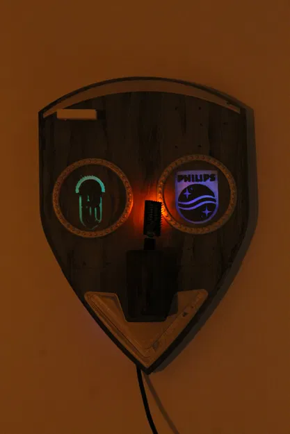 Trạm Sạc Treo Tường Philips OneBlade phong cách Kingdom Come Deliverance II - Image 28