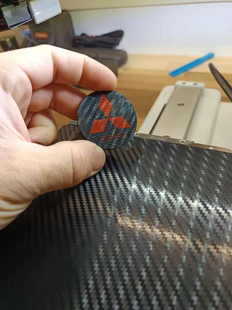 Nắp chụp vô lăng Mitsubishi - Logo túi khí (In 2 màu) 44mm - Image 4