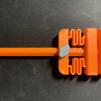 Stick Vise in 3D hoàn toàn dùng để giữ mạch điện