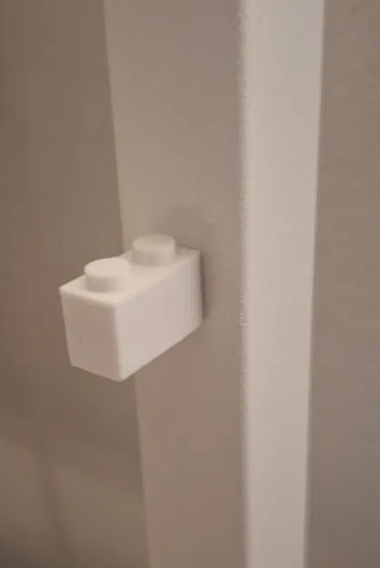Viên gạch Lego gắn kệ Ikea - Image 2