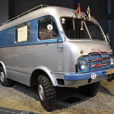 Mô hình 3D xe cổ Tatra 805 - Kačena cho người đam mê