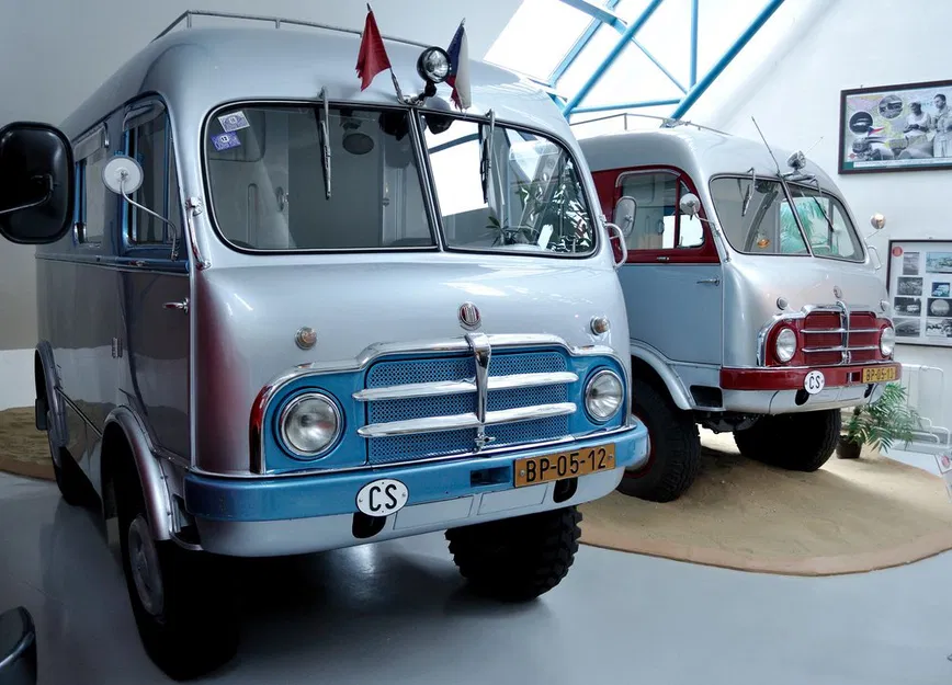 Mô hình 3D xe cổ Tatra 805 - Kačena cho người đam mê - Image 6