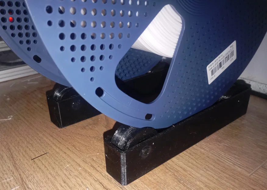 Giá đỡ cuộn nhựa 5kg sử dụng vòng bi 608zz - Image 1