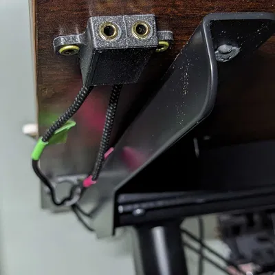 Giá đỡ nối dài cho dây tai nghe Cable Matters