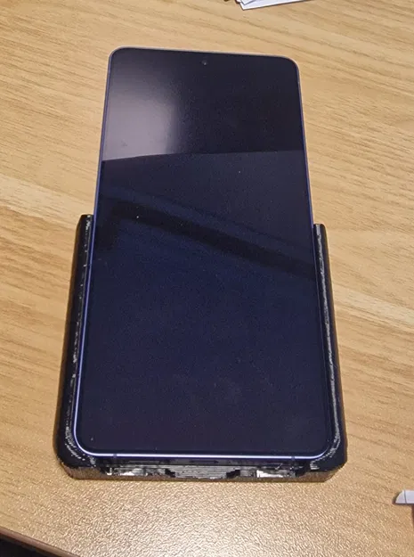 Giá đỡ ô tô cho Samsung S26 Ultra (không dùng ốp) tương thích đế xoay Brodit - Image 1