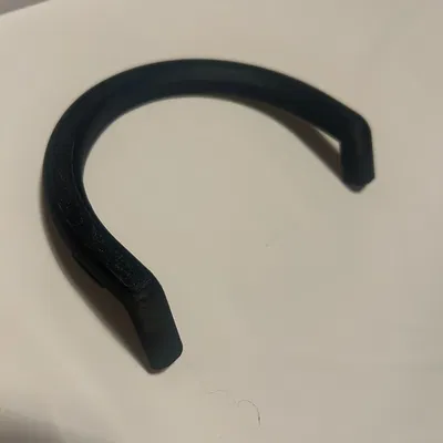 Ốp Ống Xả (Exhaust Trim) Cho Renault Clio 182