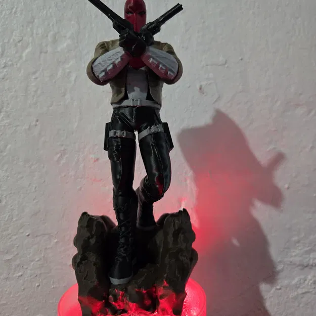 Mô hình 3D Red Hood phong cách Deadpool cực ngầu - Image 1