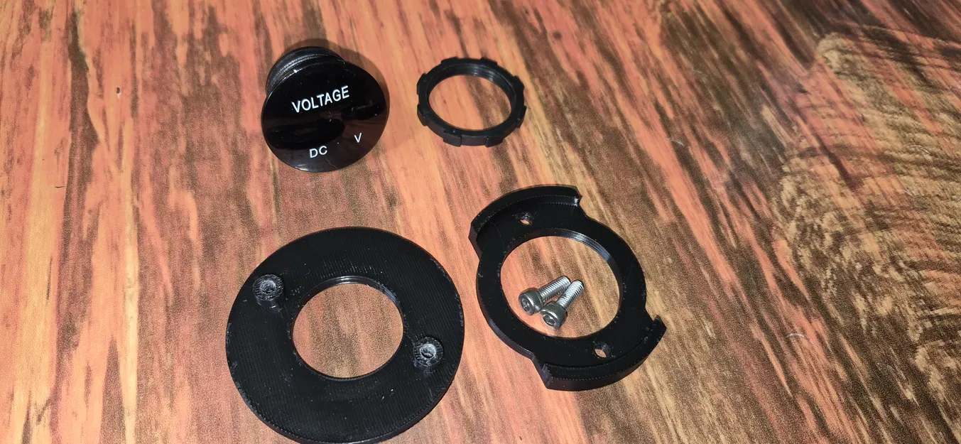 Bộ chuyển đổi gắn đồng hồ đo vôn (Voltmeter) cho tàu thuyền - Image 2